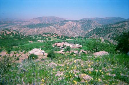   vue paneramique du vilage dans l'anti atlas